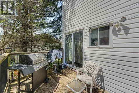 126 Robert Street East Penetanguishene ON L9M 1J2