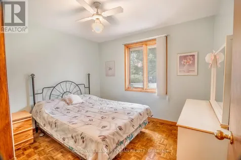 24 Pine Forest Drive Tiny ON L0L 2T0