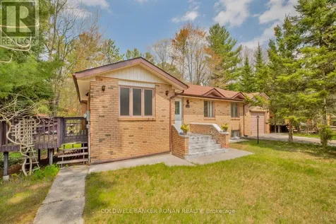 24 Pine Forest Drive Tiny ON L0L 2T0