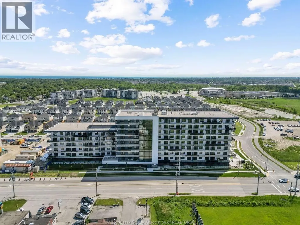 1624 Lauzon Windsor ON N8S 0B7