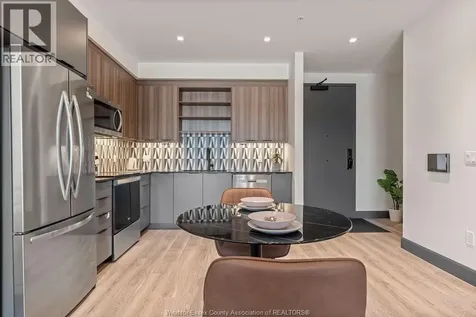 1624 Lauzon Windsor ON N8S 0B7