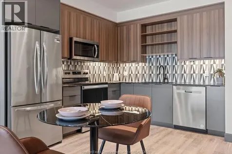 1624 Lauzon Windsor ON N8S 0B7