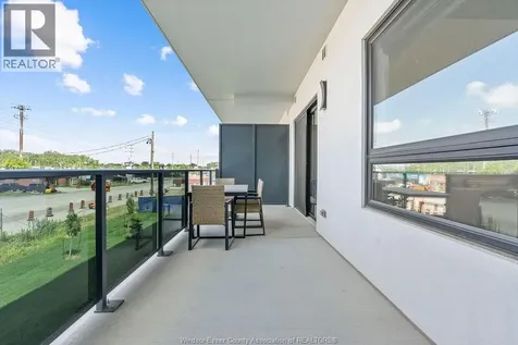 1624 Lauzon Windsor ON N8S 0B7