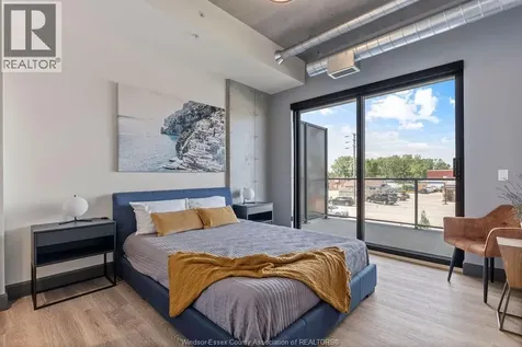 1624 Lauzon Windsor ON N8S 0B7
