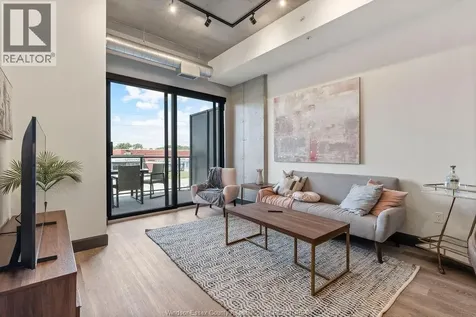 1624 Lauzon Windsor ON N8S 0B7