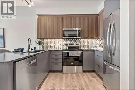1624 Lauzon Windsor ON N8S 0B7