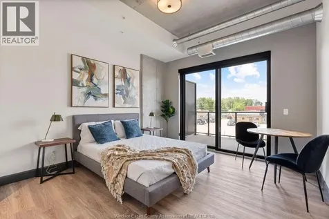 1624 Lauzon Windsor ON N8S 0B7