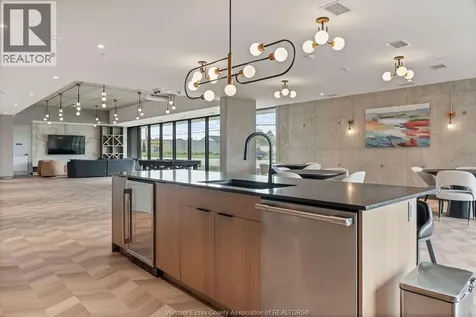 1624 Lauzon Windsor ON N8S 0B7