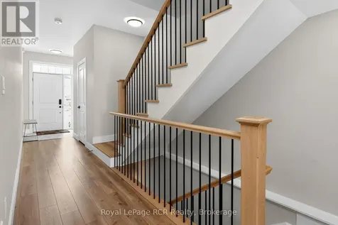 130 Courtland Street Blue Mountains ON L9Y 5L8