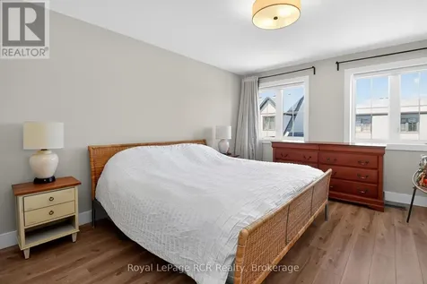 130 Courtland Street Blue Mountains ON L9Y 5L8