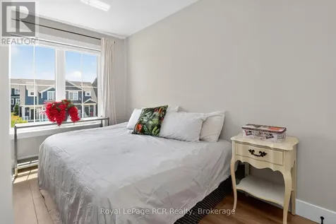 130 Courtland Street Blue Mountains ON L9Y 5L8