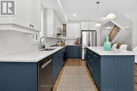 130 Courtland Street Blue Mountains ON L9Y 5L8