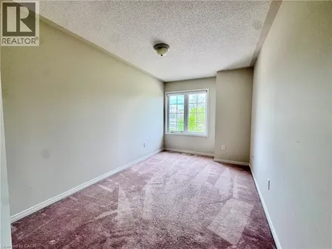 110 Highland Road East Kitchener ON N2M 3S1