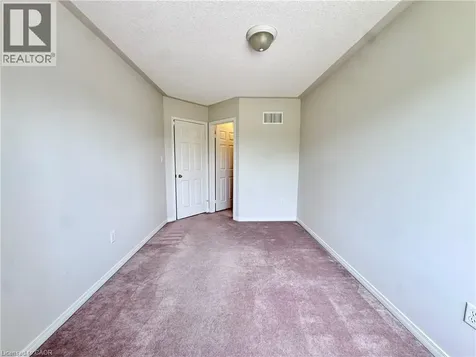 110 Highland Road East Kitchener ON N2M 3S1