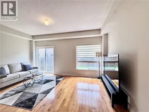 110 Highland Road East Kitchener ON N2M 3S1