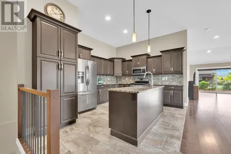1160 Alliance Street Lasalle ON N9H 0C3