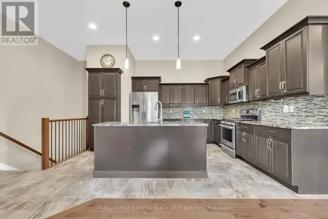 1160 Alliance Street Lasalle ON N9H 0C3