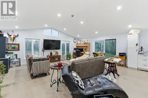 377 Balmer Road North Kawartha ON K0L 1A0