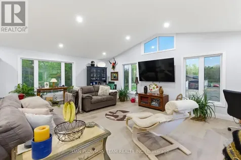 377 Balmer Road North Kawartha ON K0L 1A0