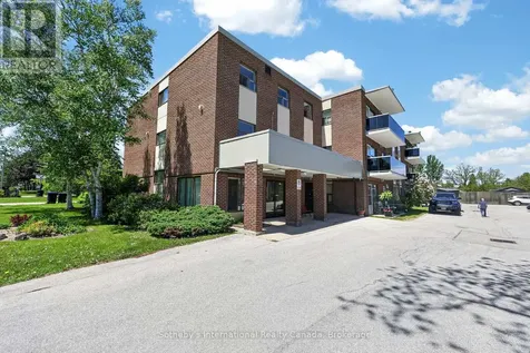 173 Eighth Street Collingwood ON L9Y 2C9