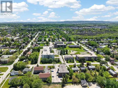 173 Eighth Street Collingwood ON L9Y 2C9