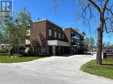 173 Eighth Street Collingwood ON L9Y 2C9