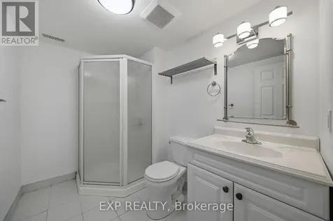 1713 Heatherington Road Ottawa ON K1V 8T8