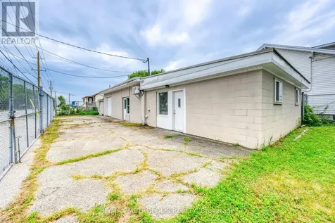 431 Campbell Street Sarnia ON N7T 2J1