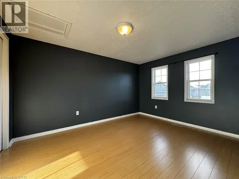 37 Northcliffe Crescent Cambridge ON N3C 4M7