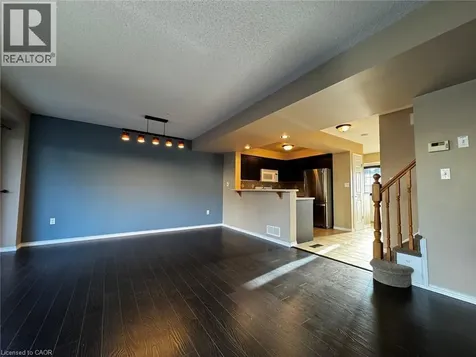 37 Northcliffe Crescent Cambridge ON N3C 4M7