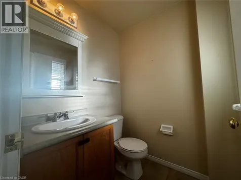 37 Northcliffe Crescent Cambridge ON N3C 4M7