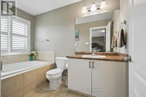 33 Paula Court Orangeville ON L9W 5V1