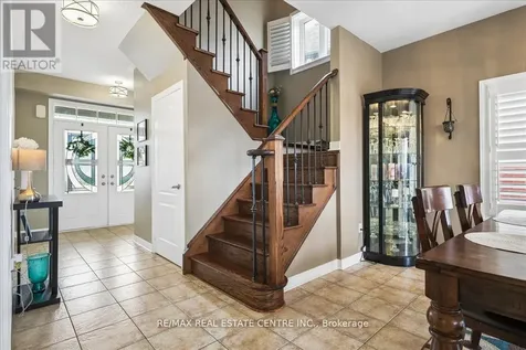 33 Paula Court Orangeville ON L9W 5V1