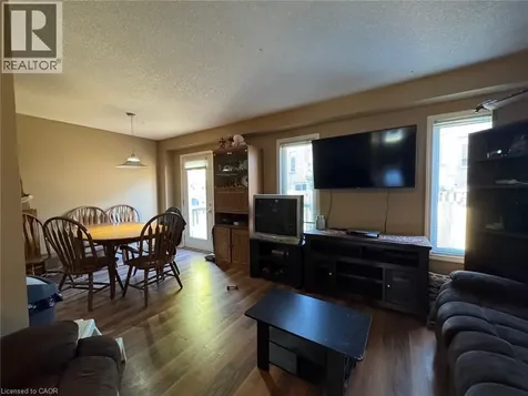 517 Northbrook Place Kitchener ON N2R 1L8