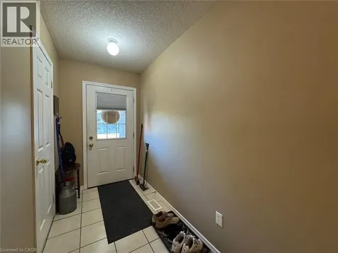 517 Northbrook Place Kitchener ON N2R 1L8