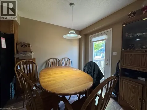 517 Northbrook Place Kitchener ON N2R 1L8