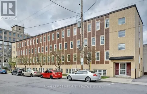 61 Parent Avenue Ottawa ON K1N 7A7