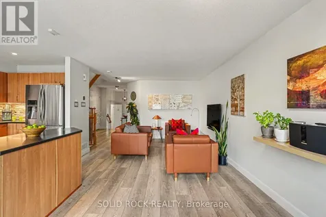 2064 Dunollie Crescent Ottawa ON K2W 1H6