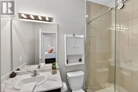 256 Johnson Drive Shelburne ON L9V 3V7