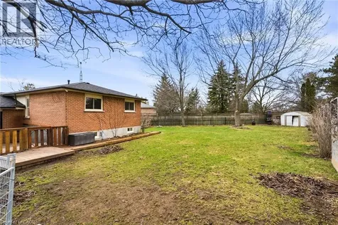 21 Milverton Close Waterdown ON L8B 0B1