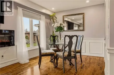 21 Milverton Close Waterdown ON L8B 0B1