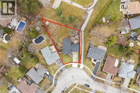 21 Milverton Close Waterdown ON L8B 0B1