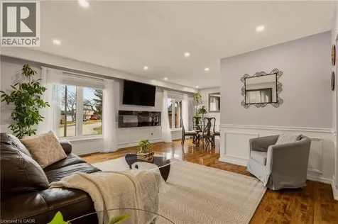 21 Milverton Close Waterdown ON L8B 0B1