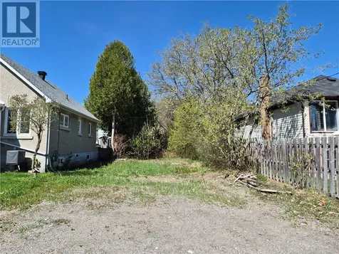 523 Tedman Avenue Sudbury ON P3C 5B1