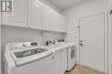 8 Vista View Court Caledon ON L7C 1E1