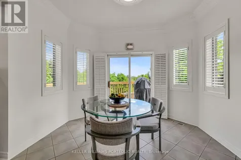 8 Vista View Court Caledon ON L7C 1E1