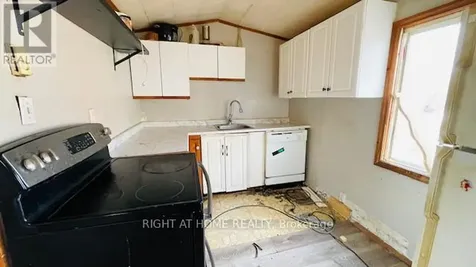 26 George Avenue Wasaga Beach ON L9Z 2X9