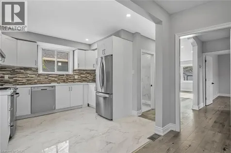 146 Craigroyston Road Hamilton ON L8K 3K1