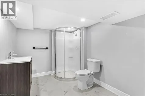 146 Craigroyston Road Hamilton ON L8K 3K1
