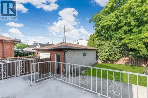 146 Craigroyston Road Hamilton ON L8K 3K1